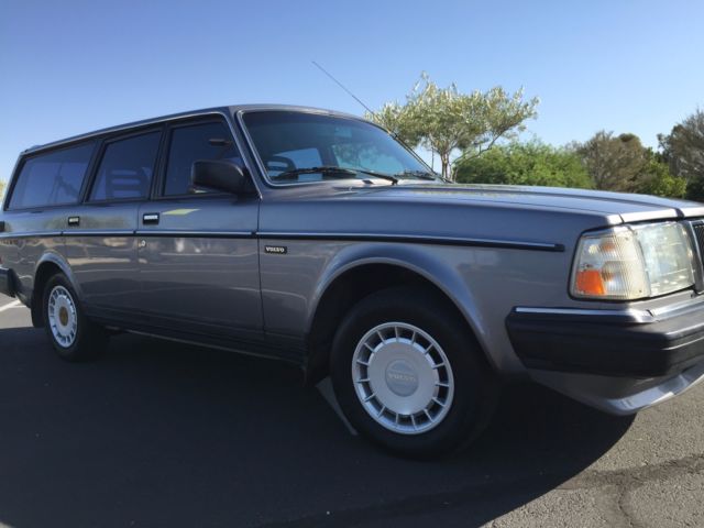 1989 Volvo 240 DL Wagon with 49k Miles, Low Mileage, Like New, MINT 1989 Volvo 240 245 Dl