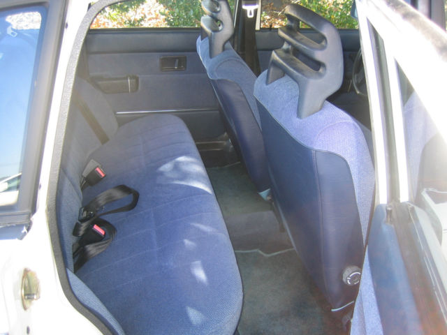 1989 Volvo 240 - photo 2