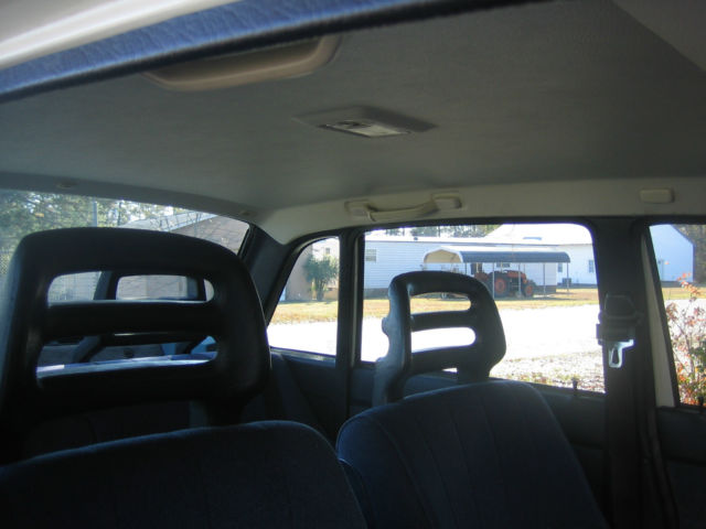1989 Volvo 240 - photo 4
