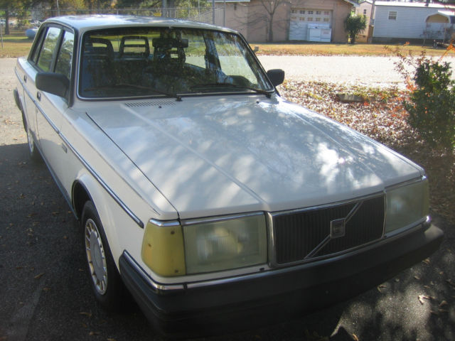 1989 Volvo 240 - photo 6