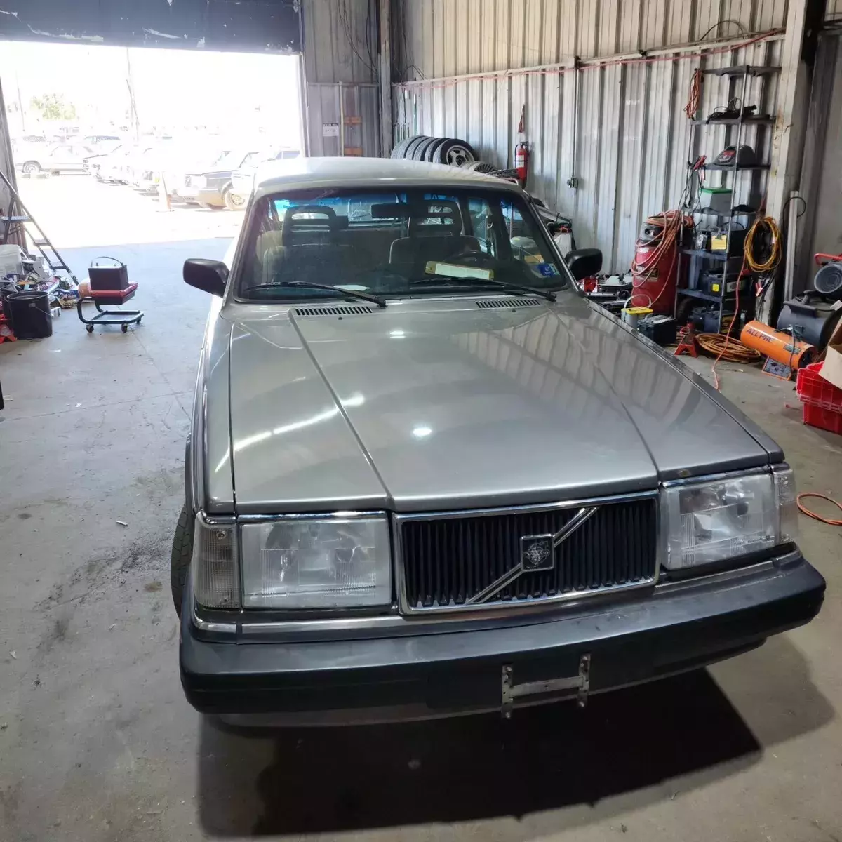 1989 Volvo 240 Grey DL 1989 Volvo 240 DL