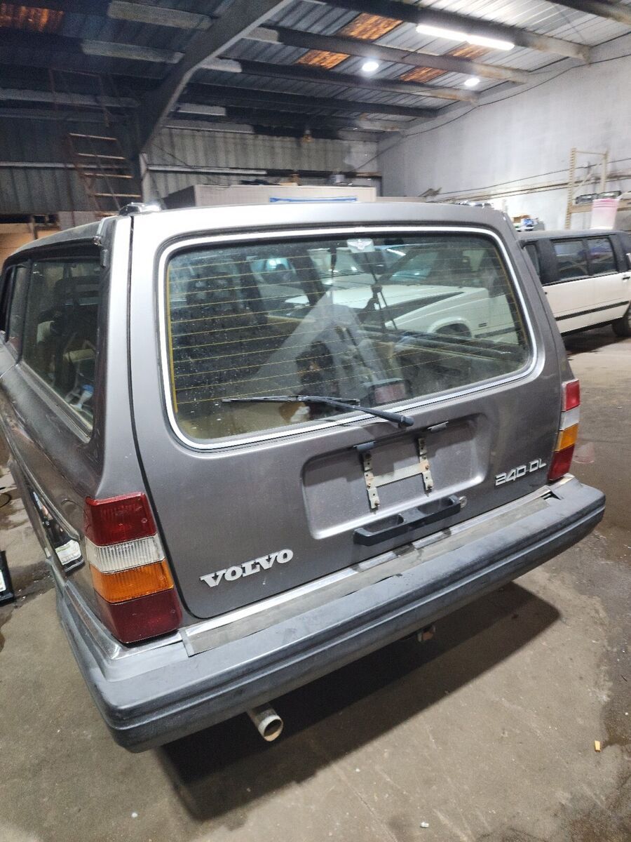 1989 Volvo 240 DL - photo 7
