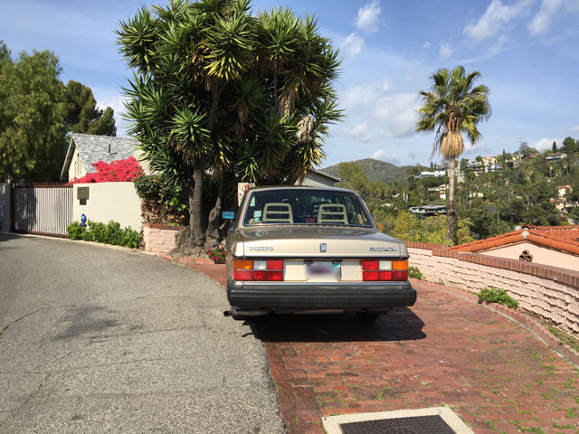 1989 Volvo 240 - photo 6