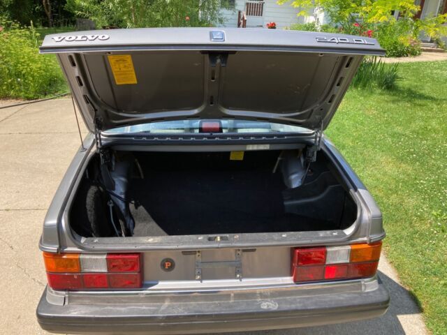 1989 Volvo 240 - photo 9
