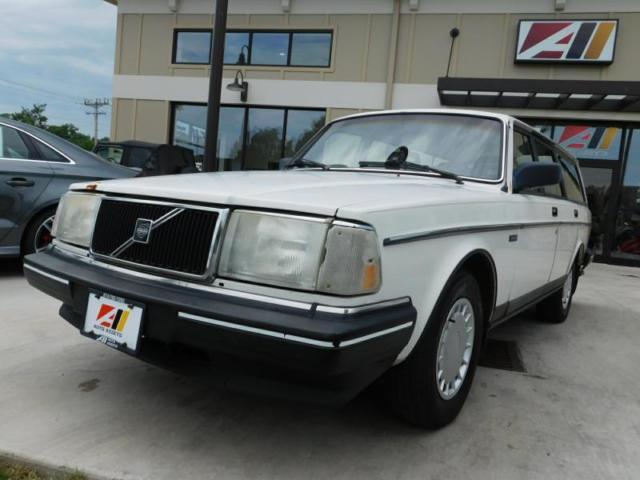 1989 VOLVO 240 WAGON - 151K, MANY SERVICE RECORDS, VERY LOW RESERVE!!! 1989 Volvo 240