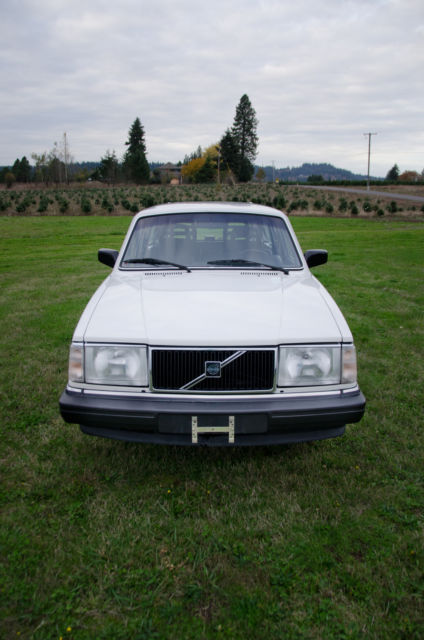 1989 Volvo 240 DL - photo 4