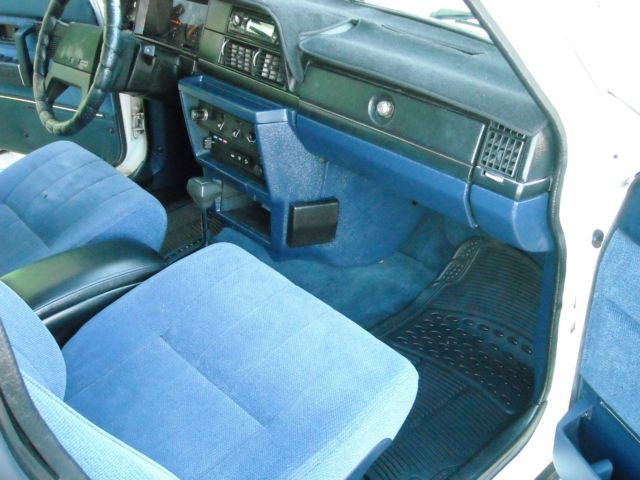 1989 Volvo 240 DL - photo 9