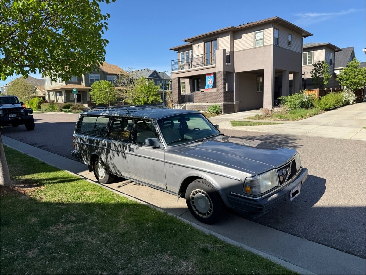 1989 Volvo 240 DL - photo 4