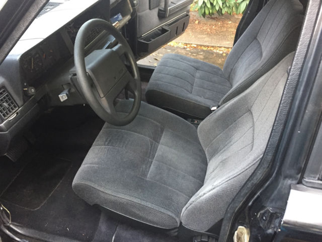 1989 Volvo 240 - photo 6