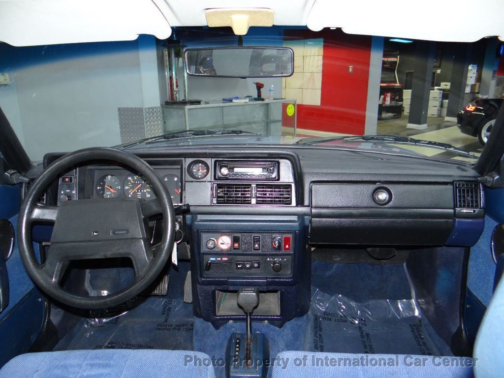 1989 Volvo 240 4dr Sedan DL Automatic - photo 8