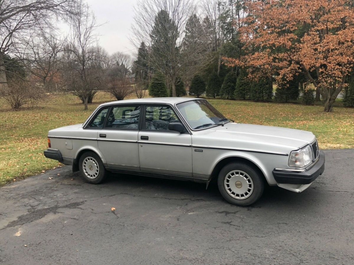 1989 Volvo 240 DL