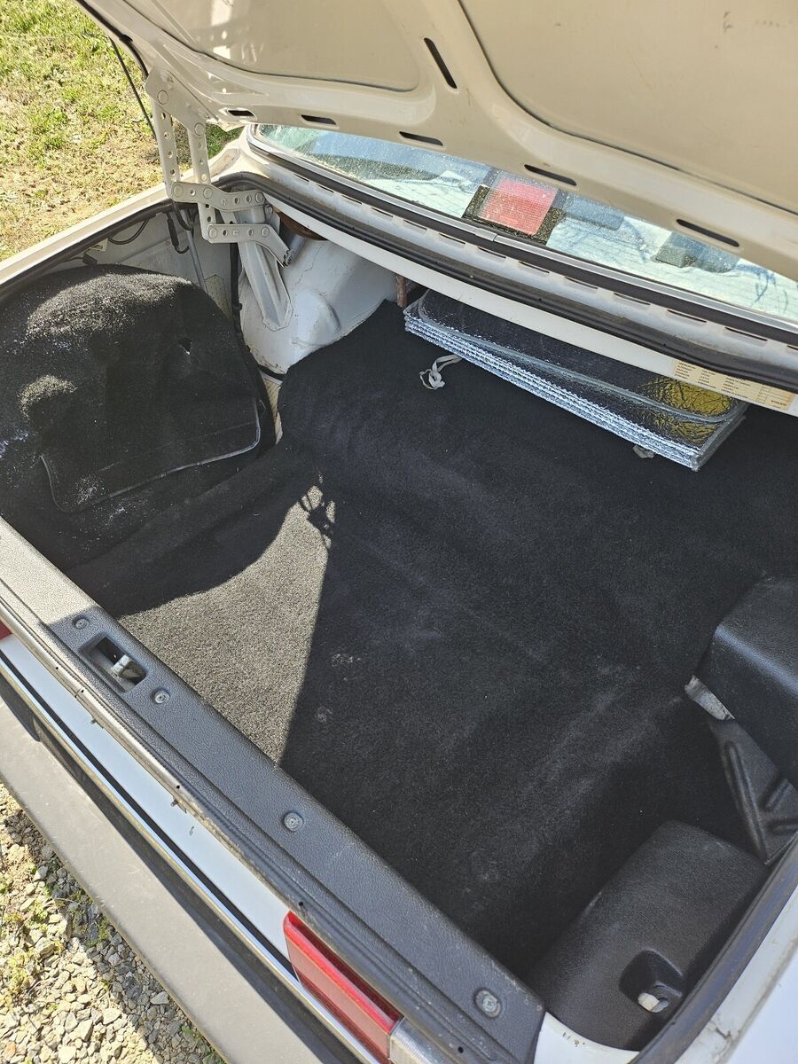 1989 Volvo 240 DL - photo 12
