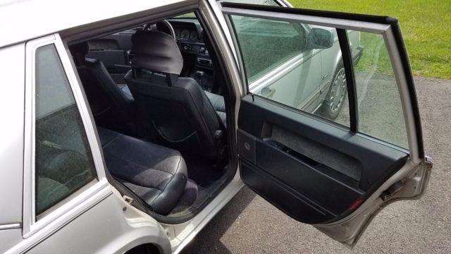 1989 Volvo 740 GL - photo 11