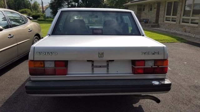 1989 Volvo 740 GL - photo 4
