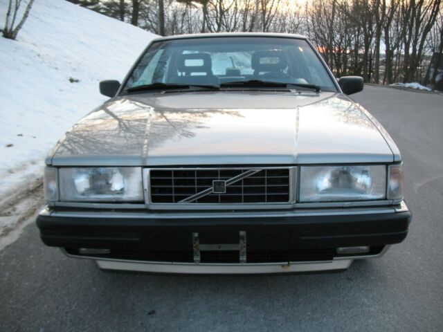 1989 Volvo 780 - photo 4
