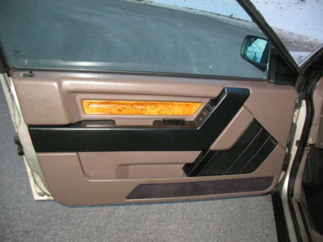 1989 Volvo 780 - photo 8