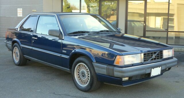 1989 Volvo 780 Bertone Turbo - LOW MILEAGE ORIGINAL, LOW RESERVE !! 1989 Volvo 780 Bertone 2-Door Coupe