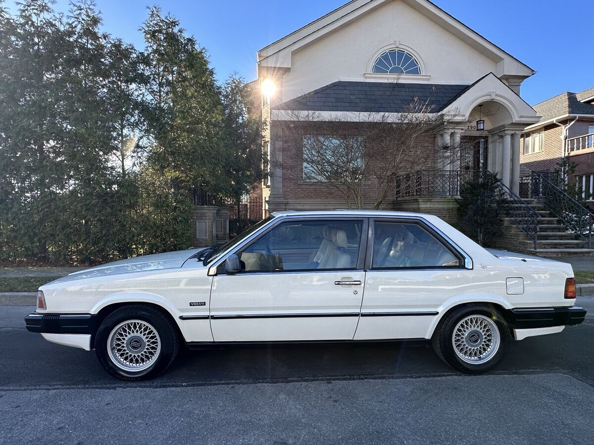 1989 Volvo 780 - photo 4