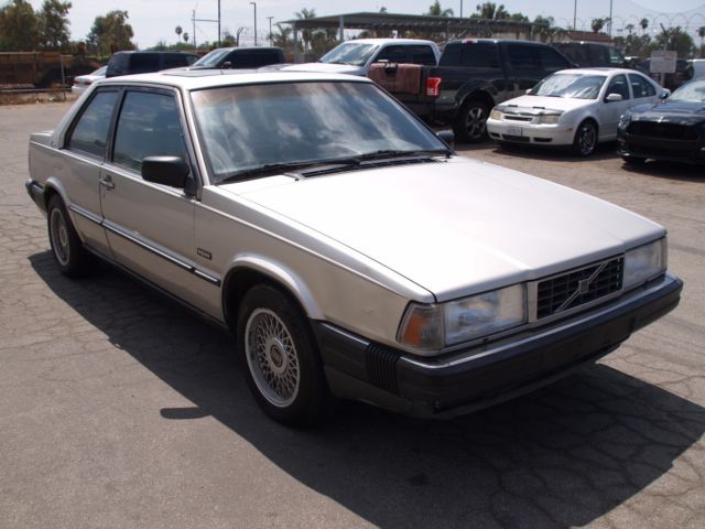 1989 Volvo 780 GLE Turbo Rare Coupe Collectible Low Miles Barnyard Find - photo 7