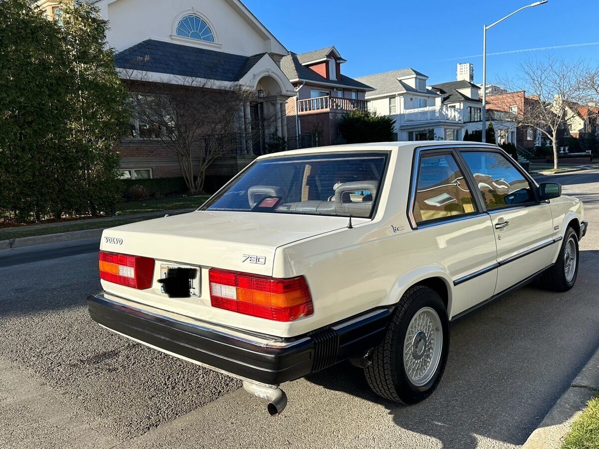 1989 Volvo 780 - photo 6