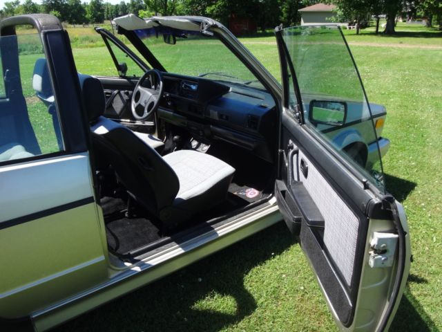 1989 Volkswagen Cabrio - photo 3