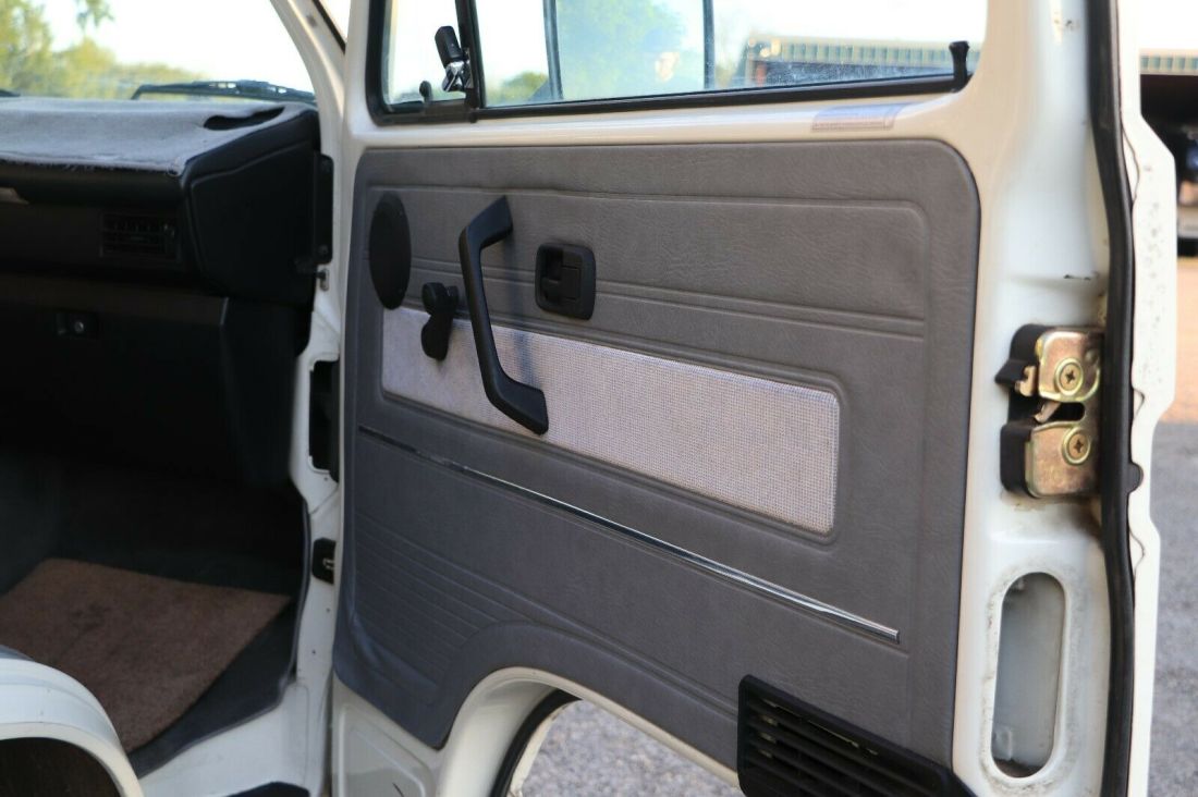 1989 Volkswagen Bus/Vanagon - photo 10