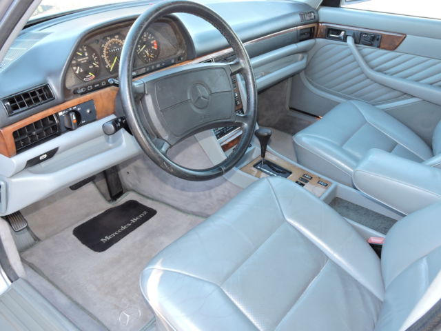 1989 Mercedes-Benz 500-Series 560SEL - photo 9