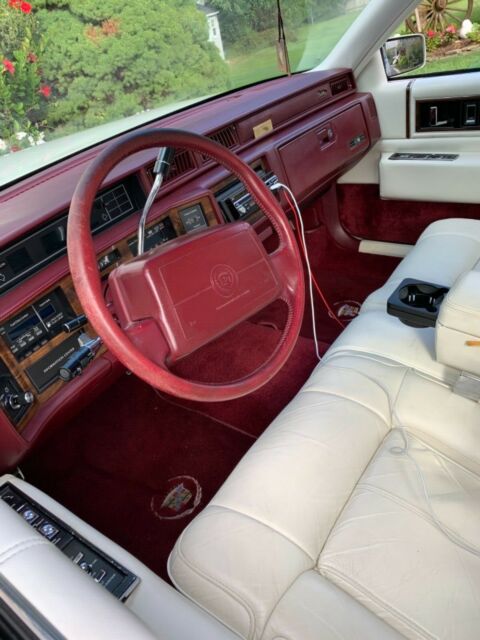 1989 Cadillac DeVille - photo 2