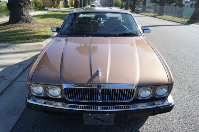 1988 Jaguar XJ6 VANDEN PLAS SEDAN WITH 22K ORIGINAL MILES! - photo 7
