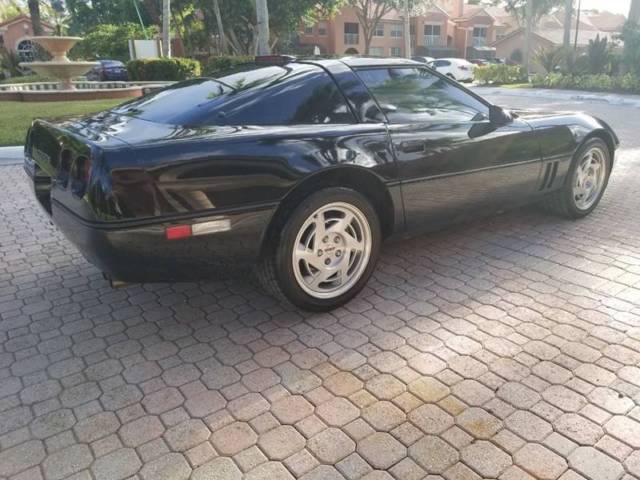 1990 Chevrolet Corvette - photo 9