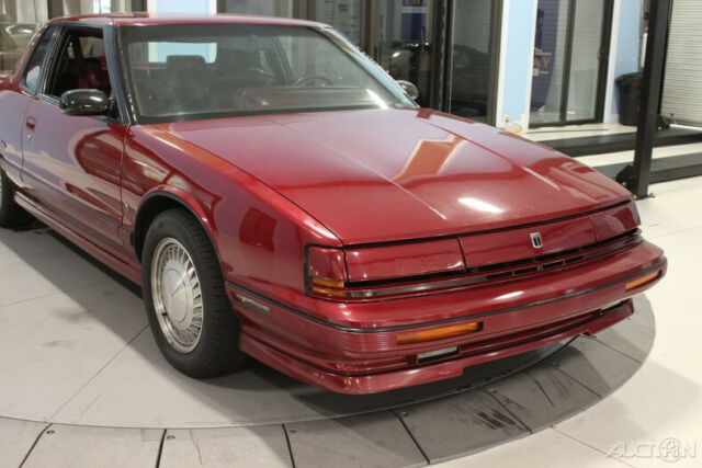 1990 Oldsmobile Toronado 2dr Coupe Trofeo - photo 11