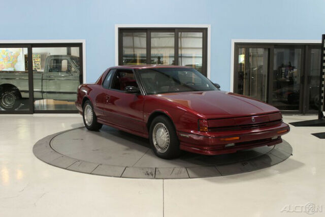 1990 Oldsmobile Toronado 2dr Coupe Trofeo - photo 7