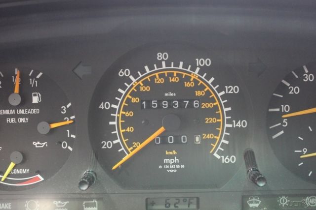 1990 Mercedes-Benz 300-Series 4 Dr - photo 11