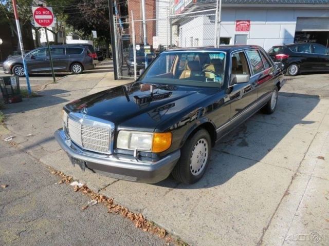 1990 Mercedes-Benz 400-Series 420 SEL 4dr Sedan - photo 3