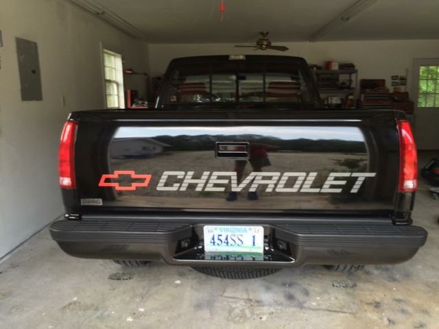1990 Chevrolet C/K Pickup 1500 454 ss - photo 3