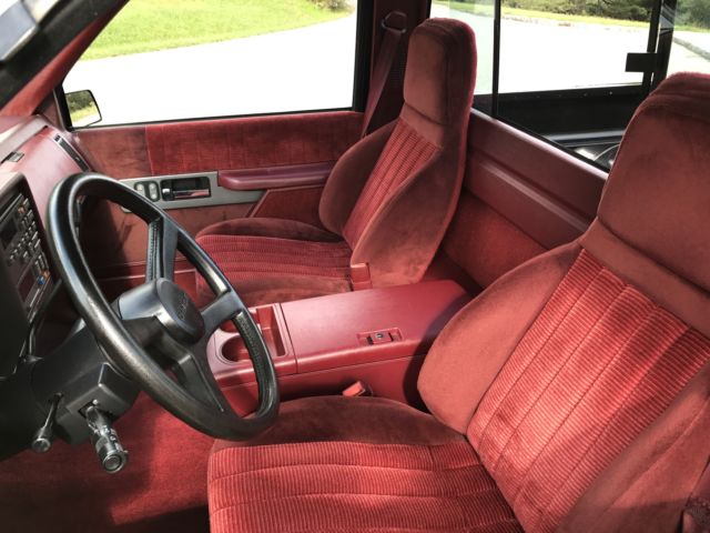 1990 Chevrolet C/K Pickup 1500 454 ss - photo 7