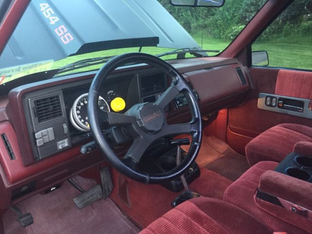 1990 Chevrolet C/K Pickup 1500 454SS - photo 3