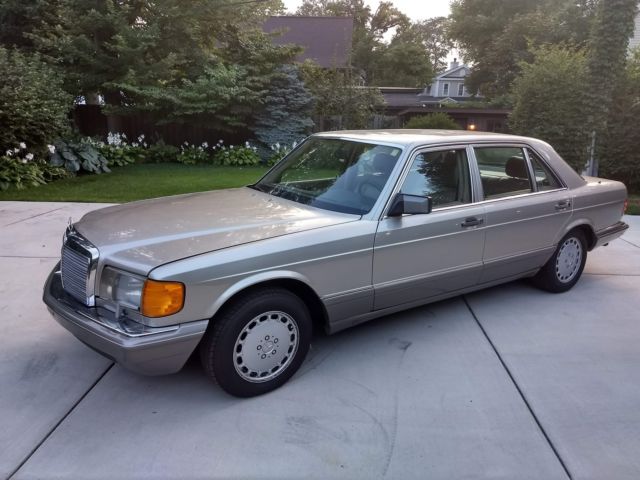 1990 Mercedes-Benz S-Class