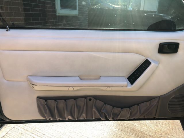 1990 Ford Mustang LX Limited Edition - photo 8