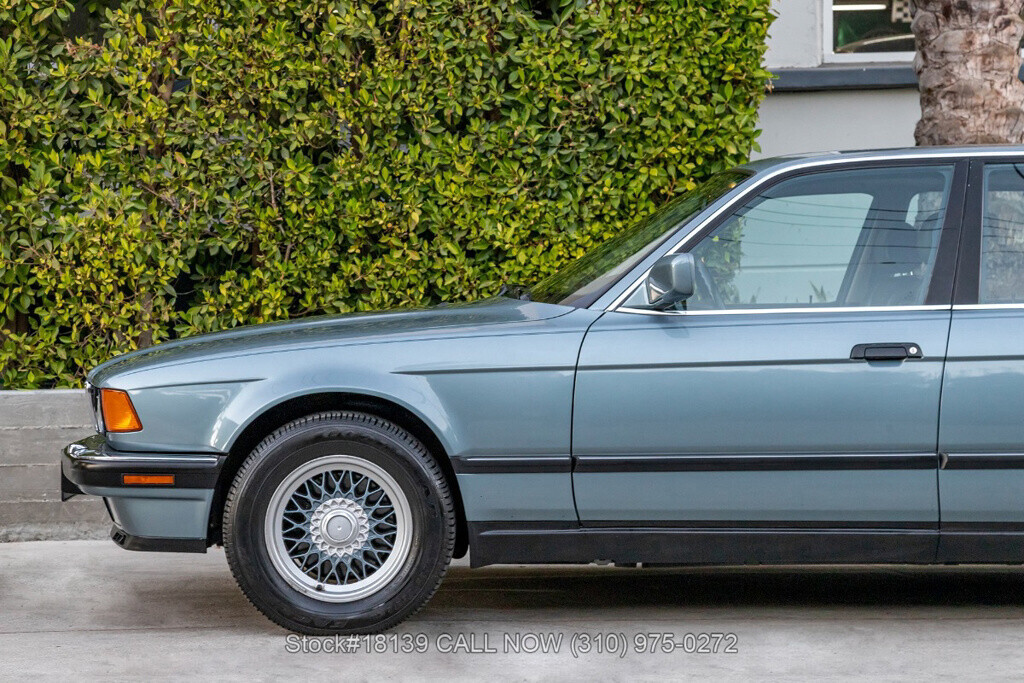 1990 BMW 7-Series 750iL - photo 12