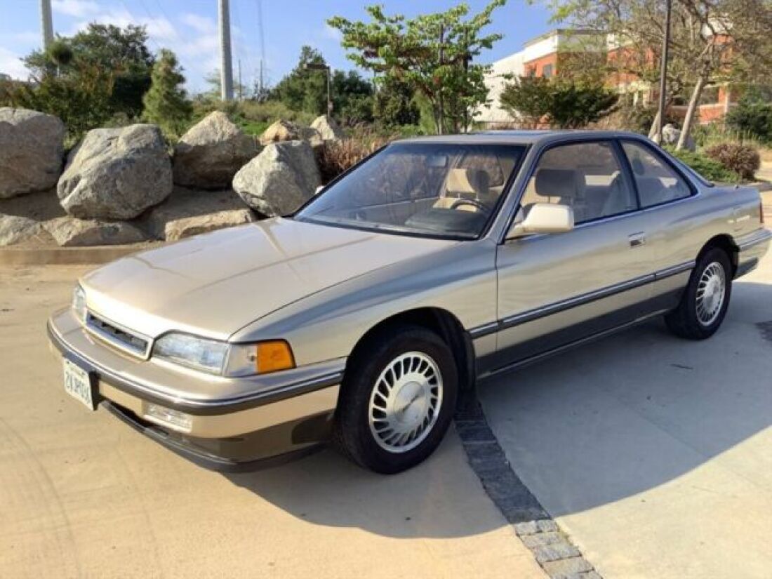 1990 Acura Legend Automatic 2-Door Coupe 1990 Acura Legend Base