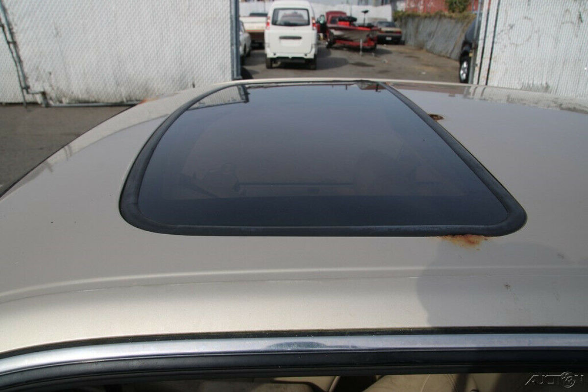 1990 Acura Legend LS - photo 11