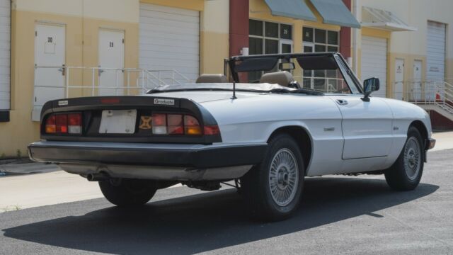 1990 Alfa Romeo Spider Graduate - photo 9
