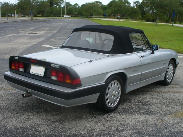 1990 Alfa Romeo Spider Quadrifoglio - photo 3