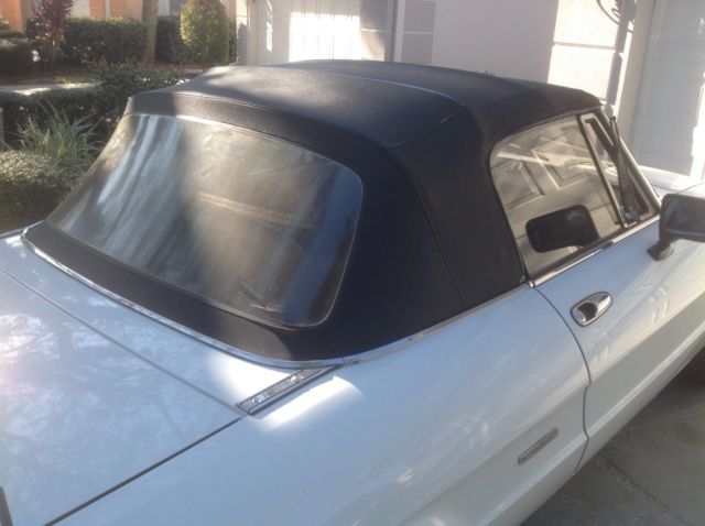 1990 Alfa Romeo Spider Conv