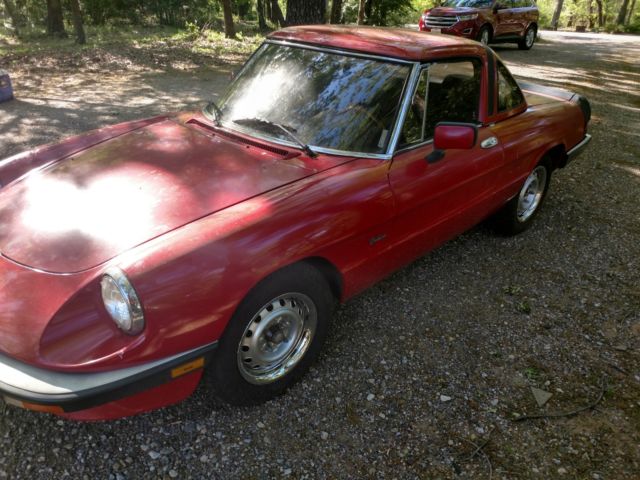 1990 Alfa Romeo Spider with Hard Top 5 speed, mostly refurbished 1990 Alfa Romeo Spider Graduate--