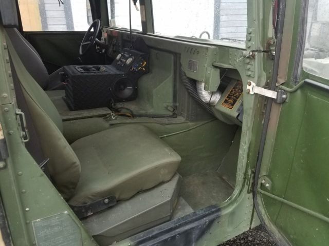 1900 Hummer H1 M998 - photo 11
