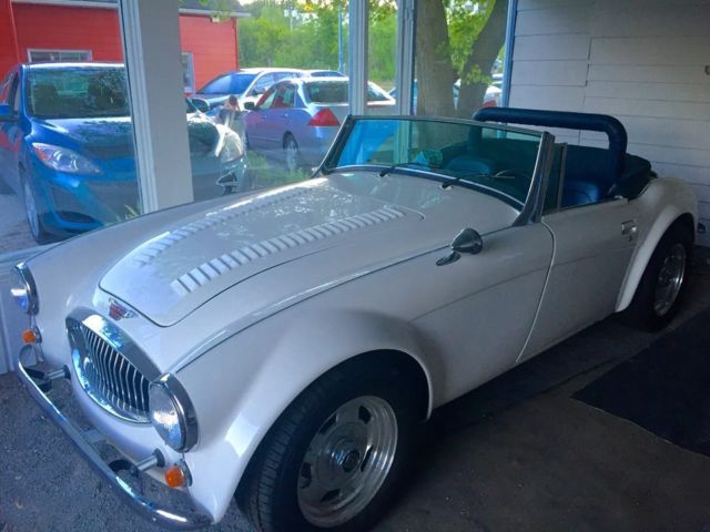 1990 Austin Healey 3000 Convertible, copy of an Austin Healey 1975 1990 Austin Healey 3000 coupe 2 doors convertible