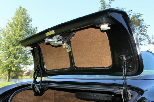 1990 Studebaker Avanti -- - photo 5