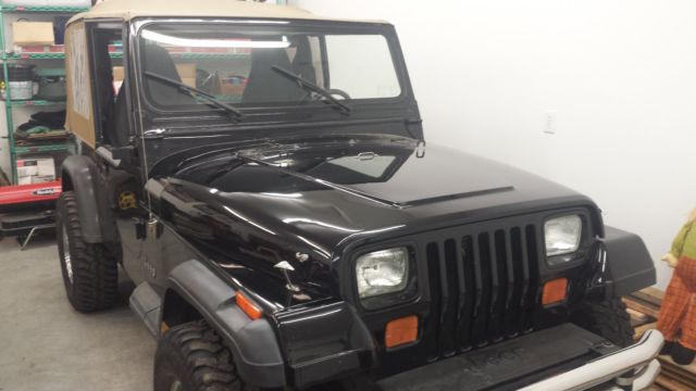 1990 Back Jeep Wrangler YJ Fuel Injected 1990 Jeep Wrangler